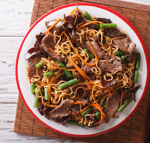 Nouilles chinoises Boeuf teriyaki